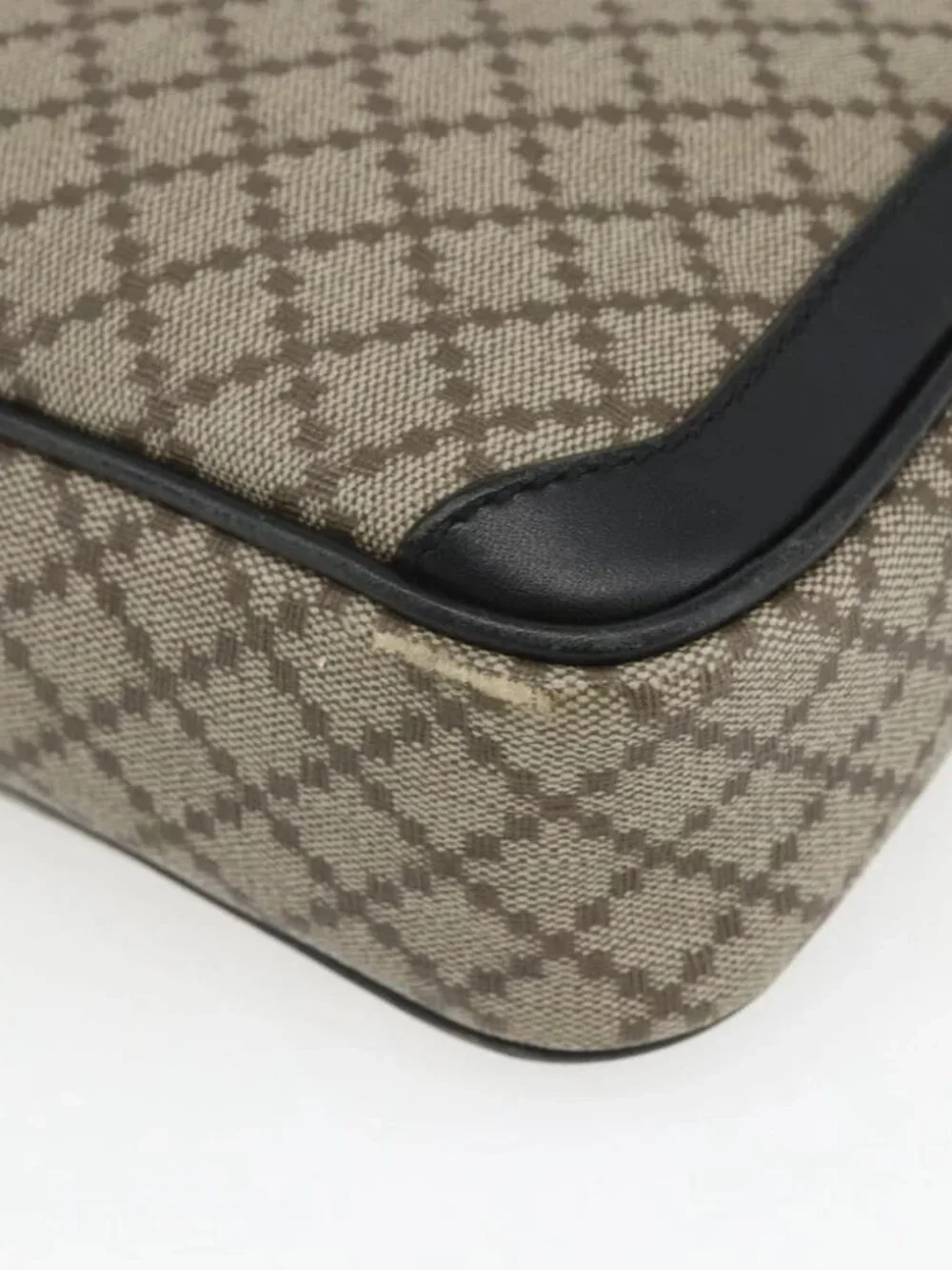 GUCCI Diamante Clutch Bag PVC Leather Beige - Picture 9 of 16